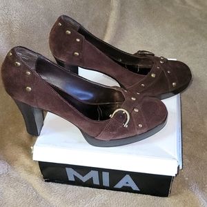 MIA suede brown heel